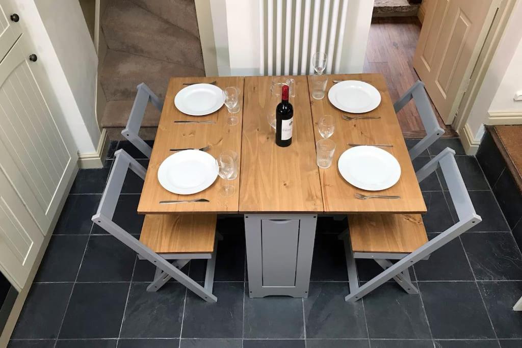 Grade II Townhouse, Ledbury Villa Buitenkant foto